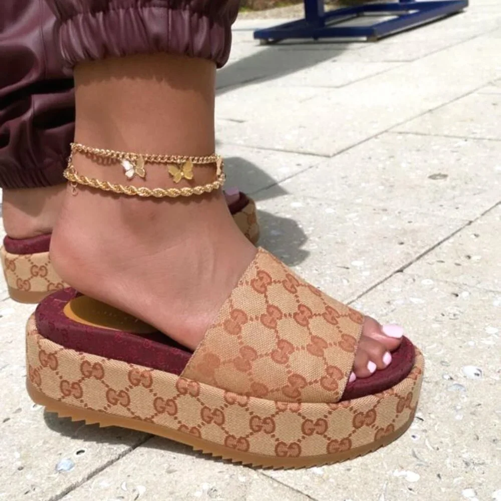NEW GUCCI Angelina GG Beige Monogram Platform Slide Sandals Size EU 41.5 US 11.5